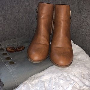 Brown/tan Gold Buckle Booties!